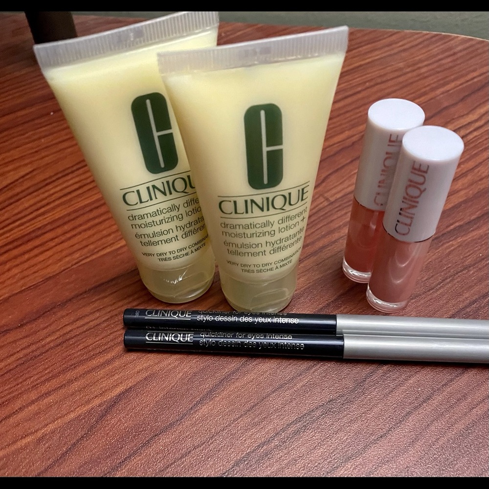 6 piece Clinique makeup bundle